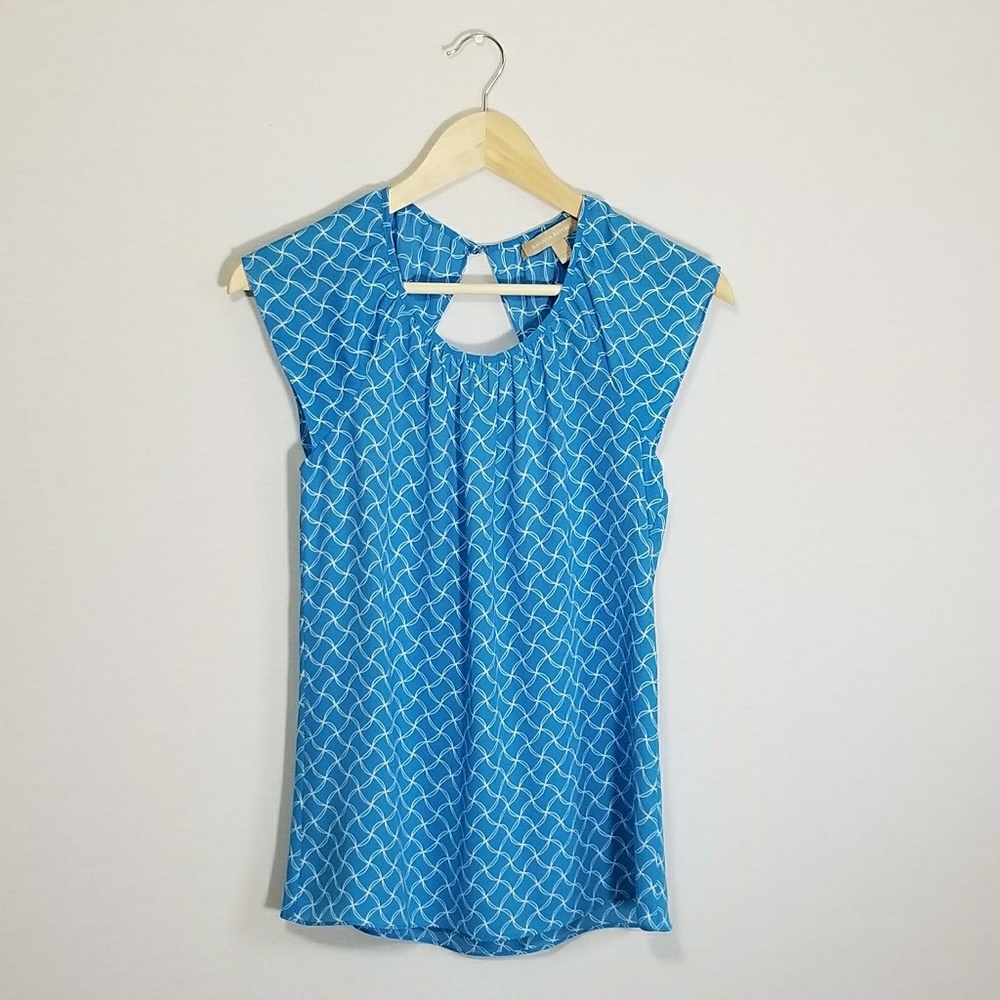 Banana Republic Cap Sleeved Peek-a-Boo Back Blouse